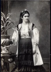 Portrait de Milena Vukotić (1847-1923), princesse du Monténégro.